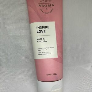 Bath & body works Aroma Love Body Cream Rose & Vanilla